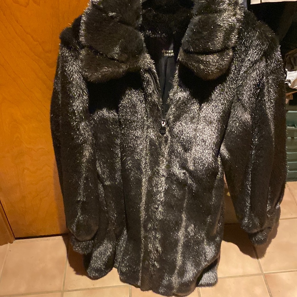 Dennis brasso faux fir black zipper front
